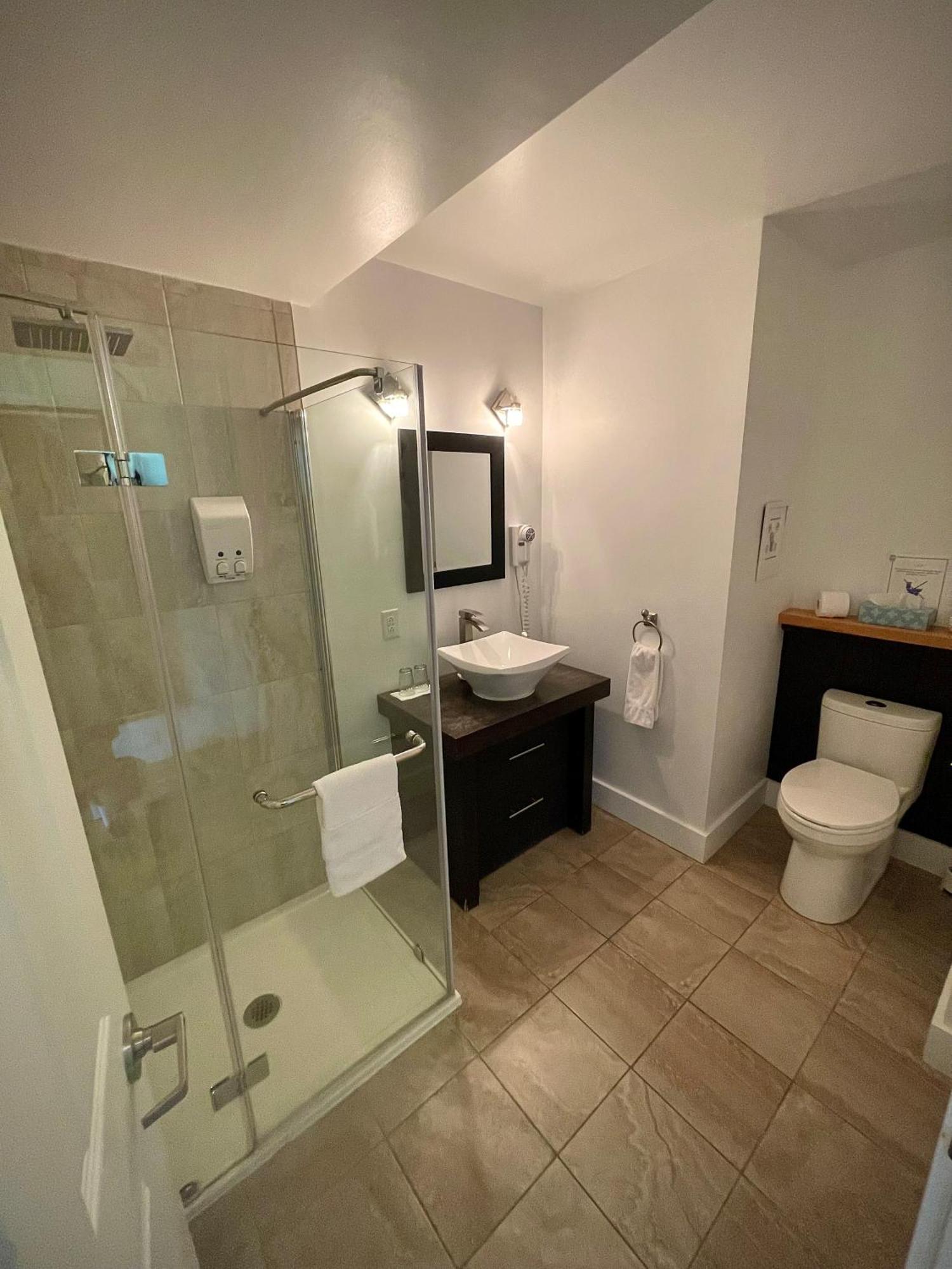 Auberge Spa & Beaux Reves Sainte-Adele Ngoại thất bức ảnh