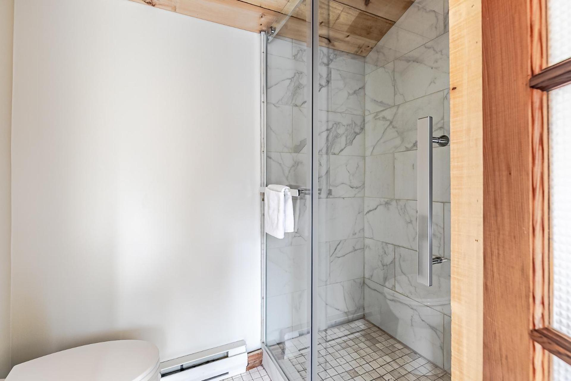 Auberge Spa & Beaux Reves Sainte-Adele Ngoại thất bức ảnh